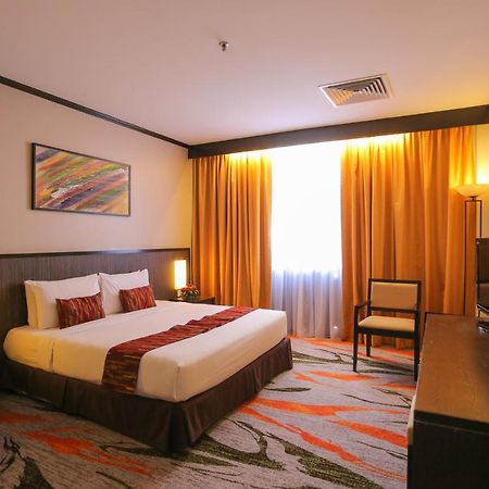 Espira Sri Petaling Hotel Kuala Lumpur Ngoại thất bức ảnh