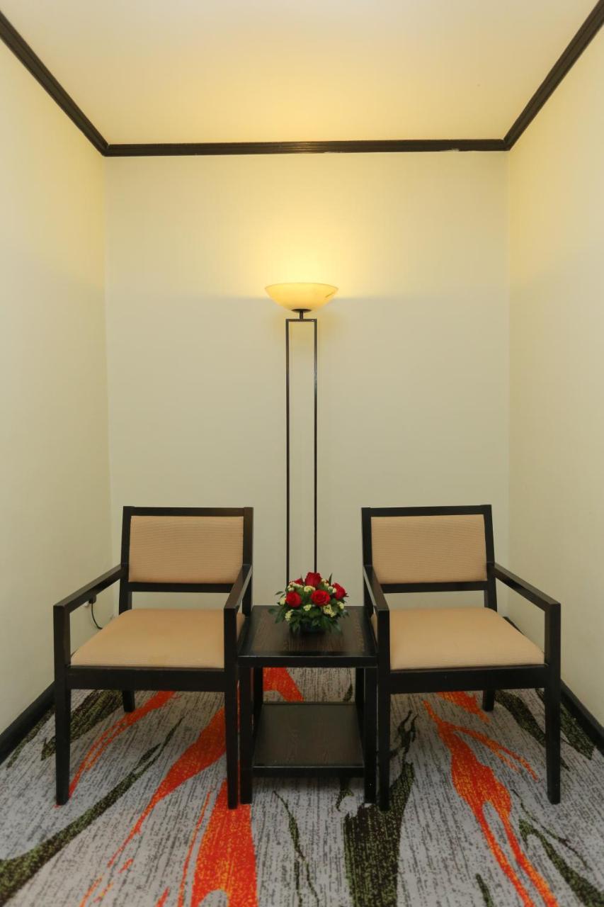 Espira Sri Petaling Hotel Kuala Lumpur Ngoại thất bức ảnh